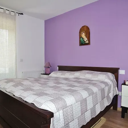 Guest house Emilia 3*